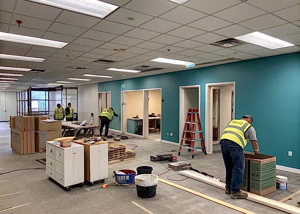 Генеральный клининг в офисе после ремонта