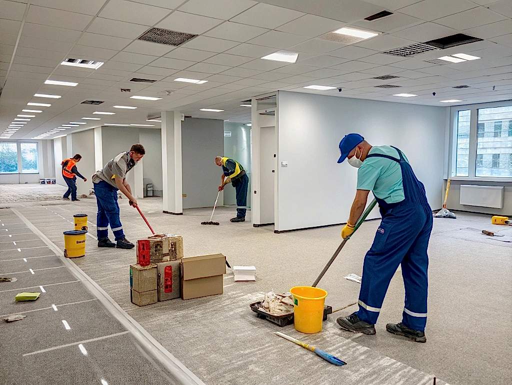 Комплексная уборка офиса после ремонта