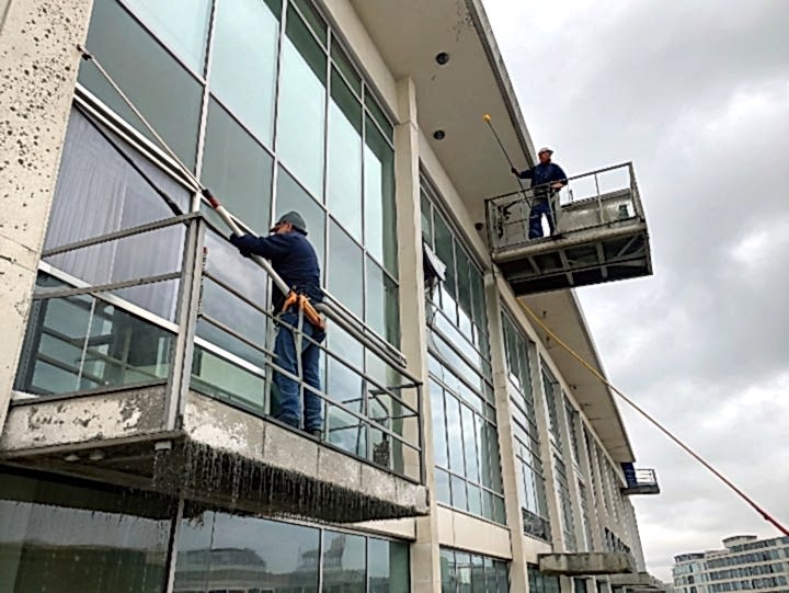 Клининг фасада ТЦ